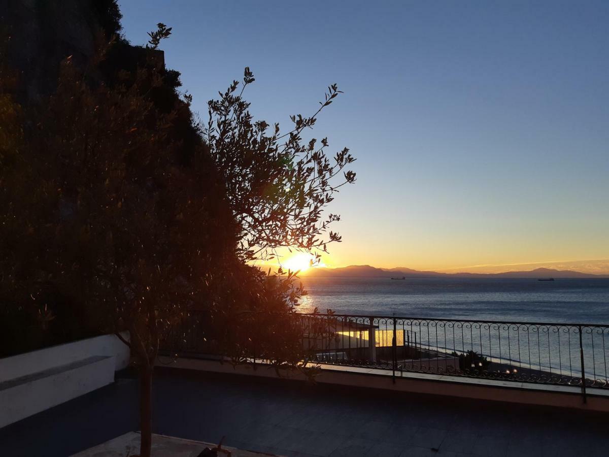 Amalfi Coast Emotions Apartment Vietri sul Mare Exterior photo